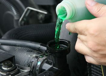 Tips chọn nước làm mát coolant phù hợp cho xe ô tô của bạn